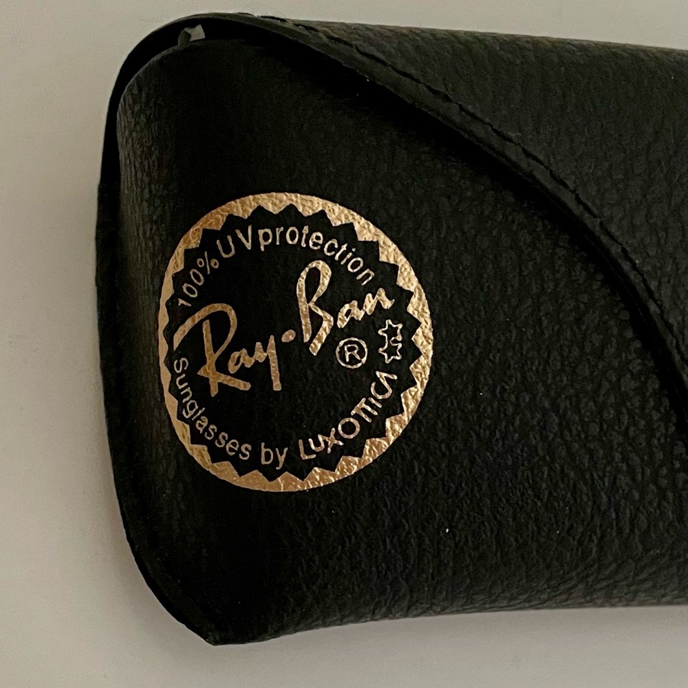 RayBan Sunglasses, NEW with case, cleansing cloth.RB 4171, Style Name is ERIKA - Picture 5 of 12